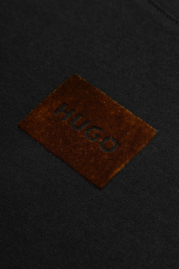 ΖΑΚΕΤΑ ΦΟΡΜΑΣ HUGO - 002 ΜΑΥΡΟ